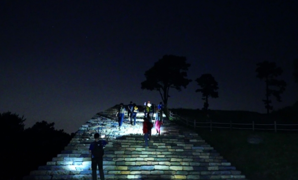 달빛품은 계족산 낭만여행은 한국관광공사가 선정한 야간관광 100선에 선정되기도 했다.
